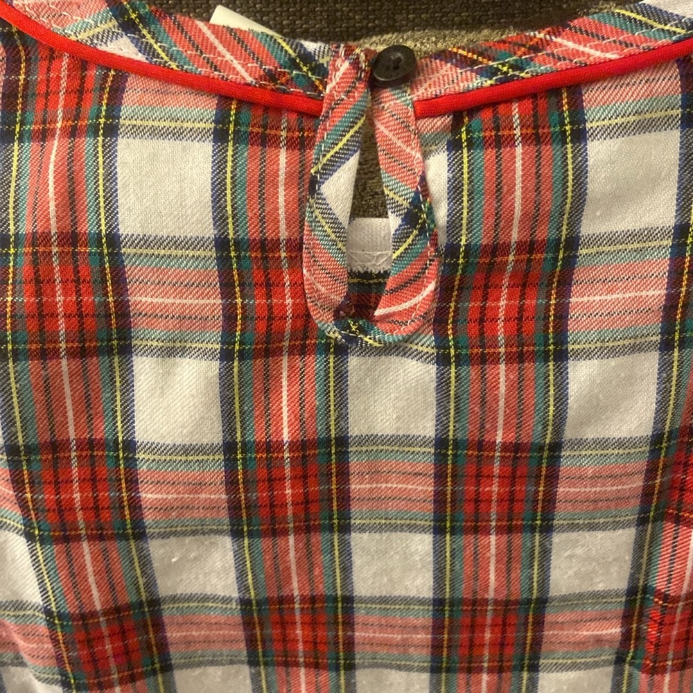 🎄 Disney store Minnie Mouse holiday plaid nightshirt size 7/8 GUC! - Picture 8 of 8